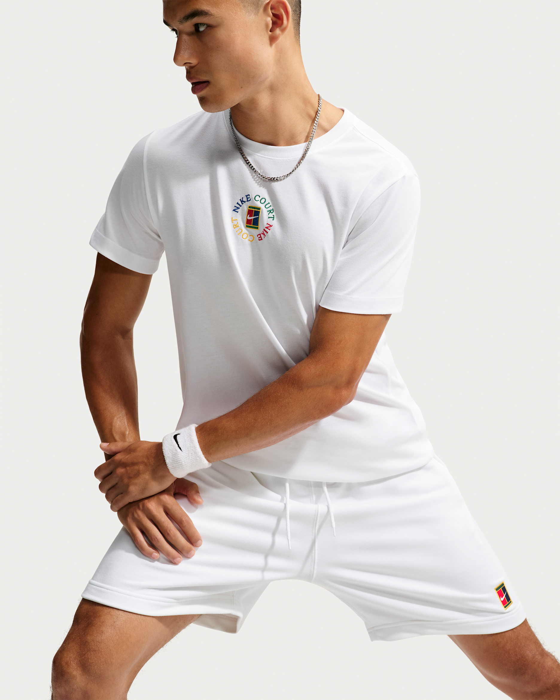 NIKE公式】Nikeコート メンズ Dri-FIT テニス Tシャツ.オンライン